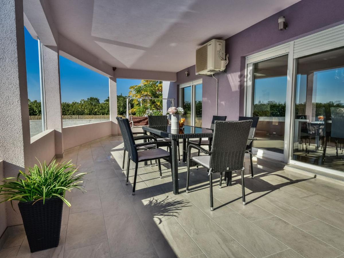 Holiday Home Anic By Interhome Smilcic Exterior foto